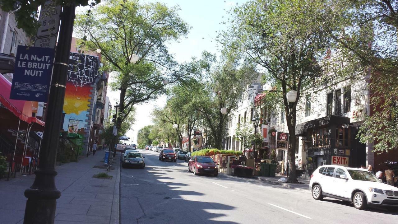 Auberge Le Jardin D'Antoine Montreal Bagian luar foto